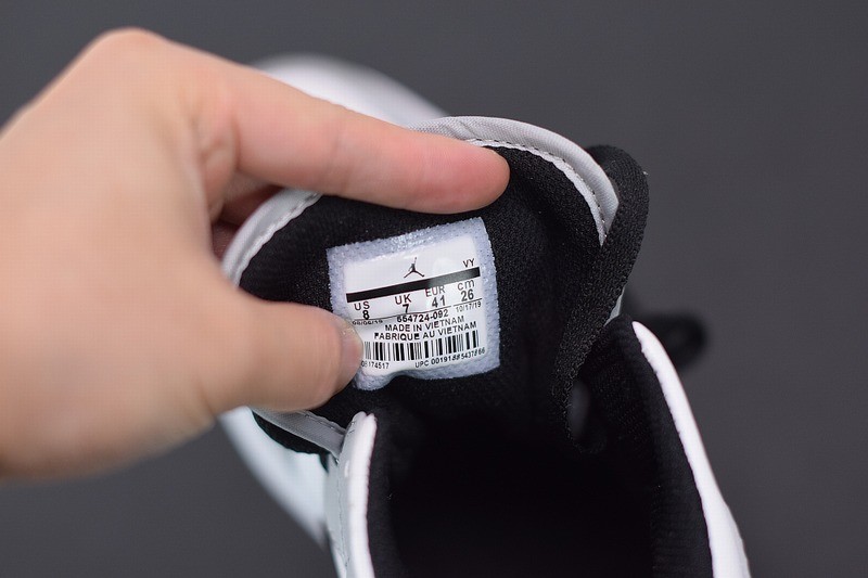Jordan 1 Mid Light Smoke Grey Jordan 1 Mid Light Smoke Grey