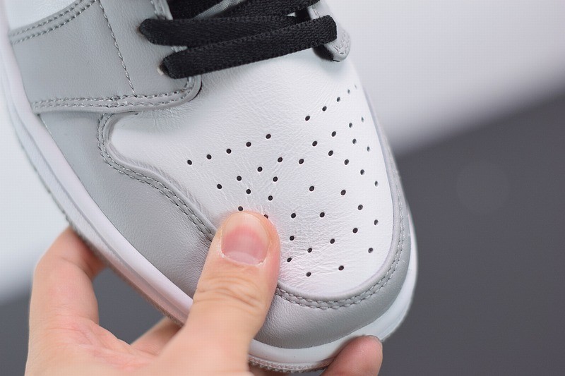 Jordan 1 Mid Light Smoke Grey Jordan 1 Mid Light Smoke Grey