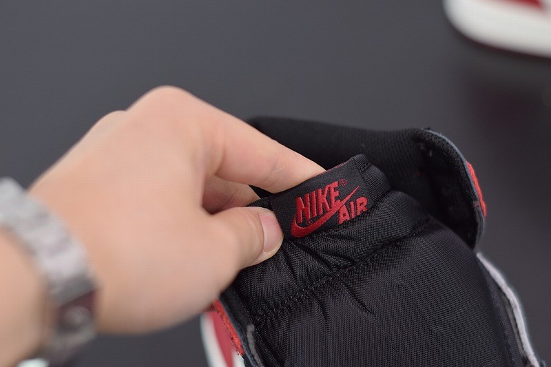 Jordan 1 Retro High Bred Toe Jordan 1 Retro High Bred Toe