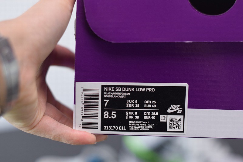 Nike SB Dunk Low Loon Nike SB Dunk Low Loon