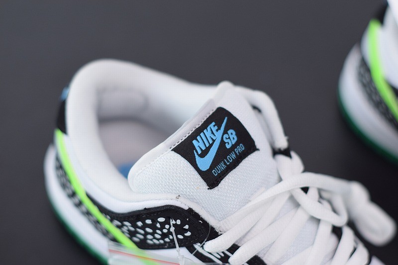 Nike SB Dunk Low Loon Nike SB Dunk Low Loon