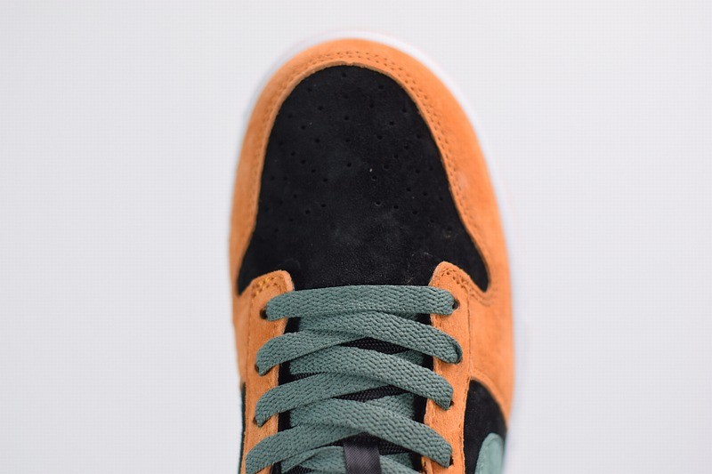 Nike SB Dunk Low SP Ceramic Nike SB Dunk Low SP Ceramic