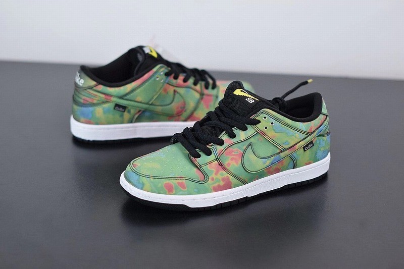 Nike SB Dunk Low Civilist Nike SB Dunk Low Civilist