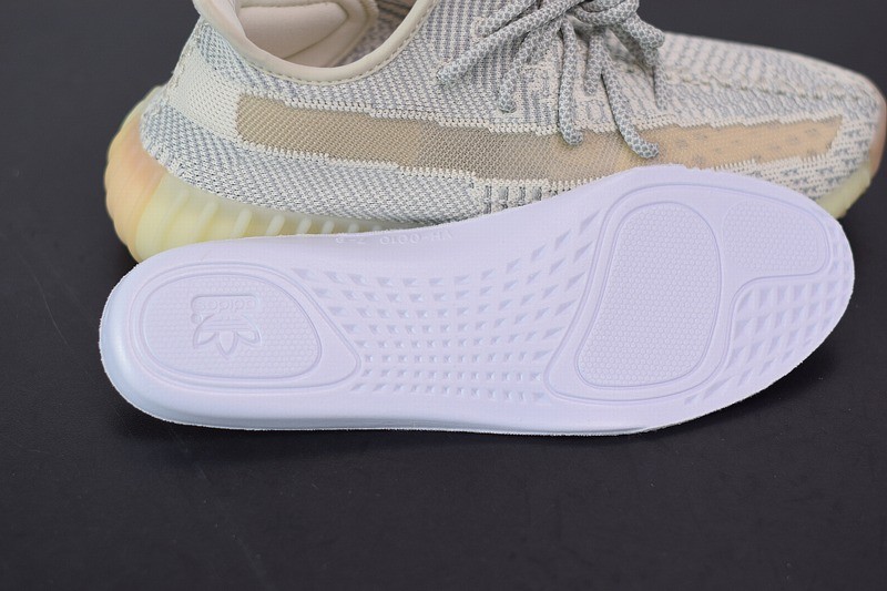 Yeezy Boost 350 V2 Lundmark Yeezy Boost 350 V2 Lundmark