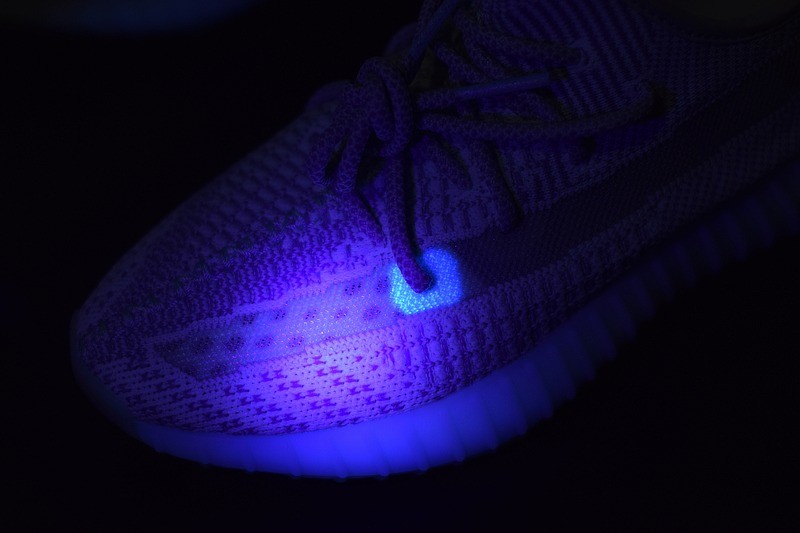 Yeezy Boost 350 V2 Lundmark Yeezy Boost 350 V2 Lundmark