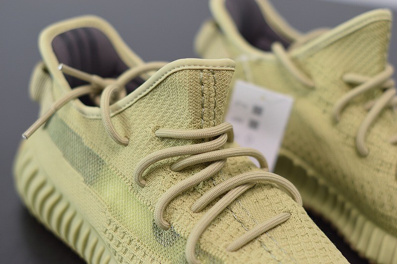 Yeezy Boost 350 V2 Sulfur Yeezy Boost 350 V2 Sulfur