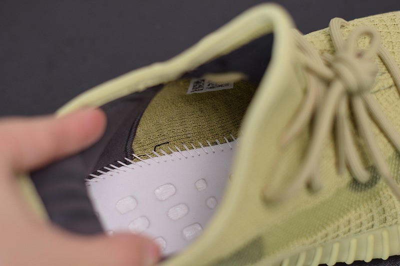 Yeezy Boost 350 V2 Sulfur Yeezy Boost 350 V2 Sulfur