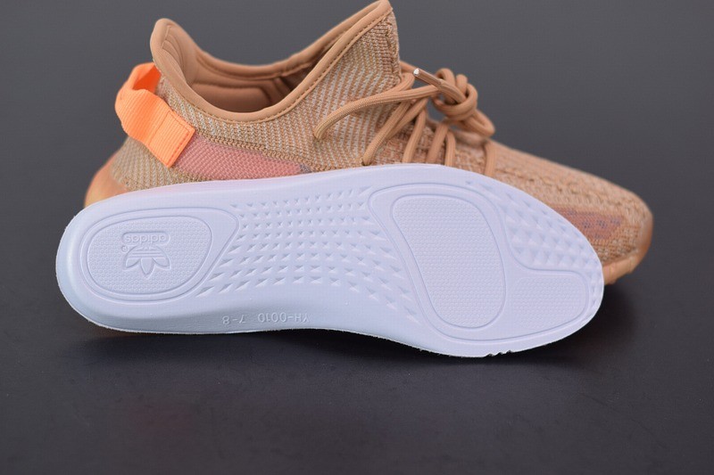 Yeezy Boost 350 V2 Clay Yeezy Boost 350 V2 Clay