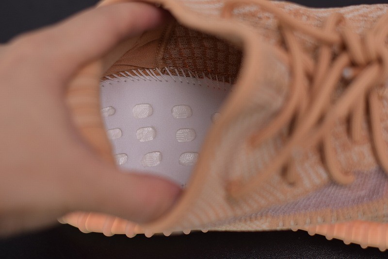 Yeezy Boost 350 V2 Clay Yeezy Boost 350 V2 Clay