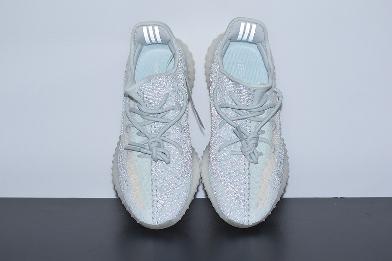 Yeezy Boost 350 V2 Clud White Reflective Yeezy Boost 350 V2 Clud White Reflective