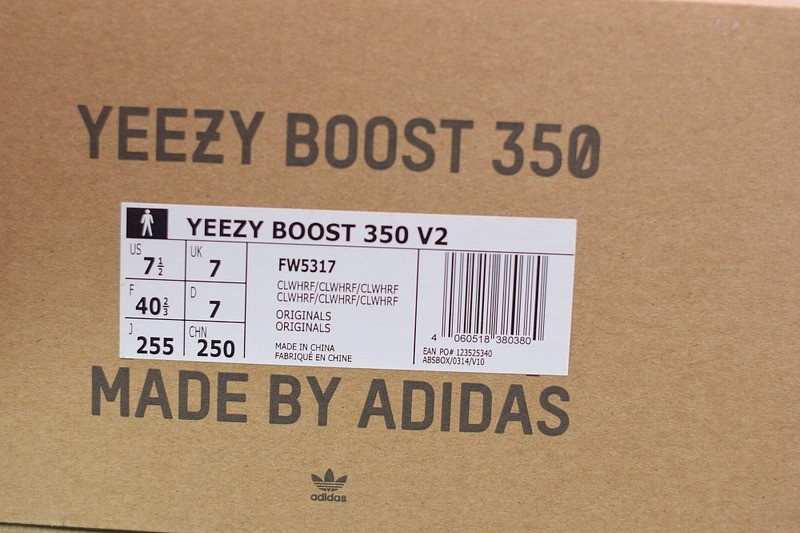 Yeezy Boost 350 V2 Clud White Reflective Yeezy Boost 350 V2 Clud White Reflective