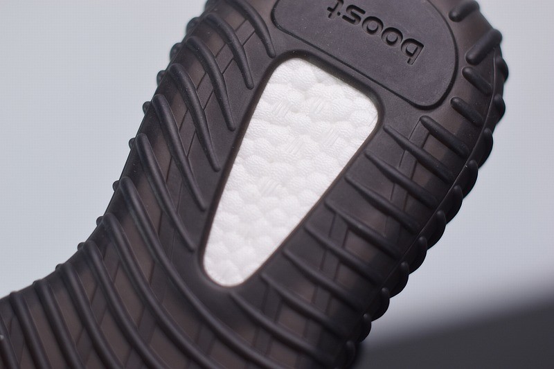 Yeezy Boost 350 V2 Core Black Red Yeezy Boost 350 V2 Core Black Red