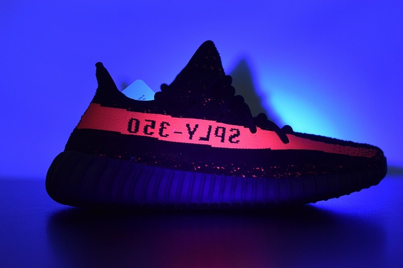 Yeezy Boost 350 V2 Core Black Red Yeezy Boost 350 V2 Core Black Red
