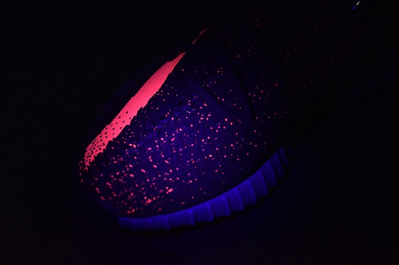Yeezy Boost 350 V2 Core Black Red Yeezy Boost 350 V2 Core Black Red