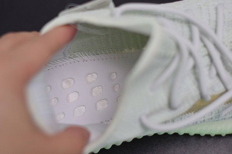 Yeezy Boost 350 V2 Hyperspace Yeezy Boost 350 V2 Hyperspace