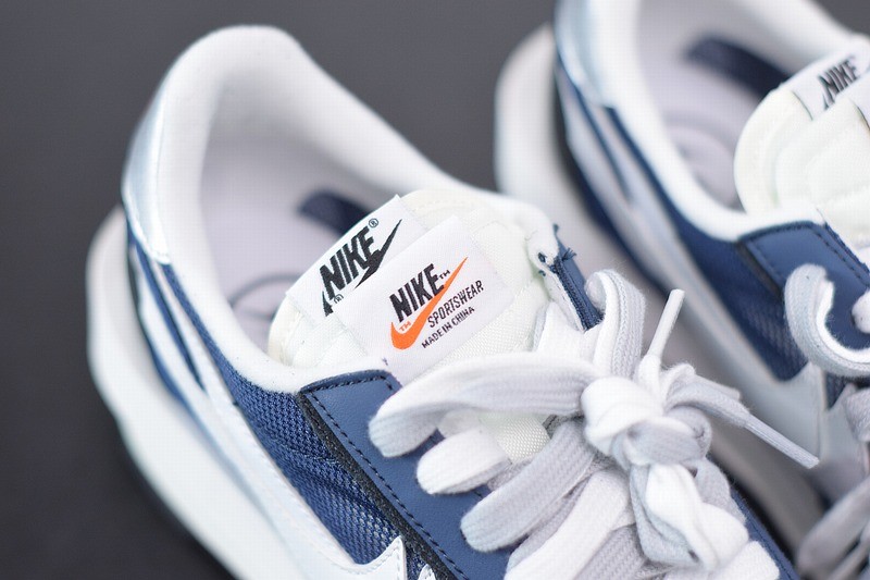 Nike LVD Waffle Daybreak Sacai Fragment Design Nike LVD Waffle Daybreak Sacai Fragment Design
