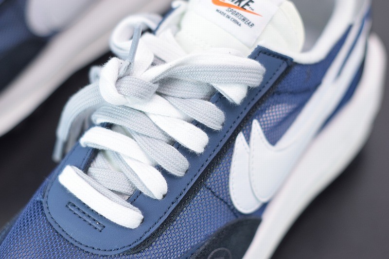 Nike LVD Waffle Daybreak Sacai Fragment Design Nike LVD Waffle Daybreak Sacai Fragment Design