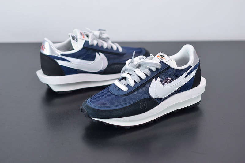 Nike LVD Waffle Daybreak Sacai Fragment Design Nike LVD Waffle Daybreak Sacai Fragment Design