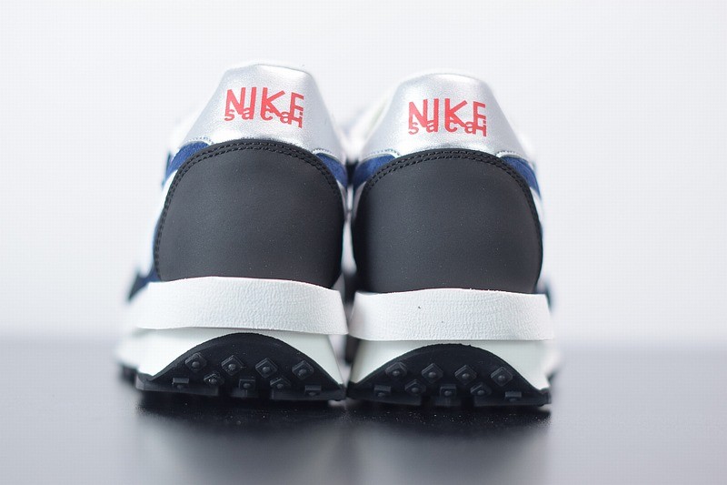Nike LVD Waffle Daybreak Sacai Fragment Design Nike LVD Waffle Daybreak Sacai Fragment Design
