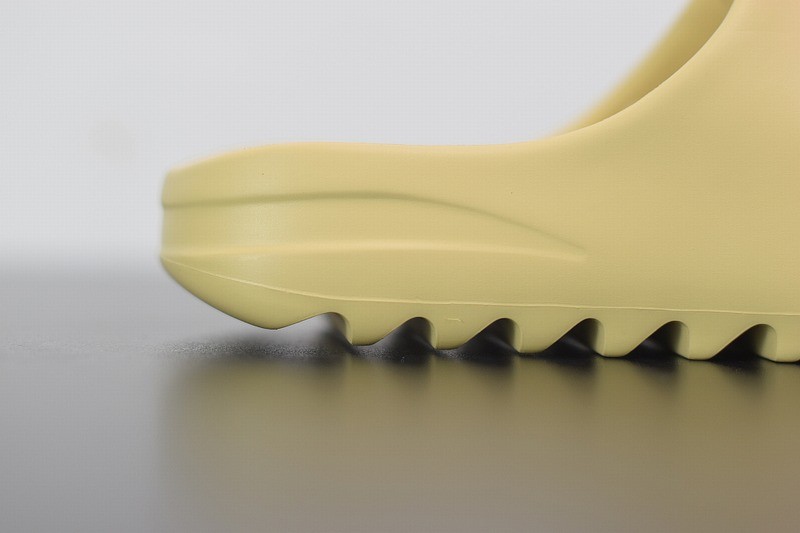 Yeezy Slide Desert Sand Yeezy Slide Desert Sand