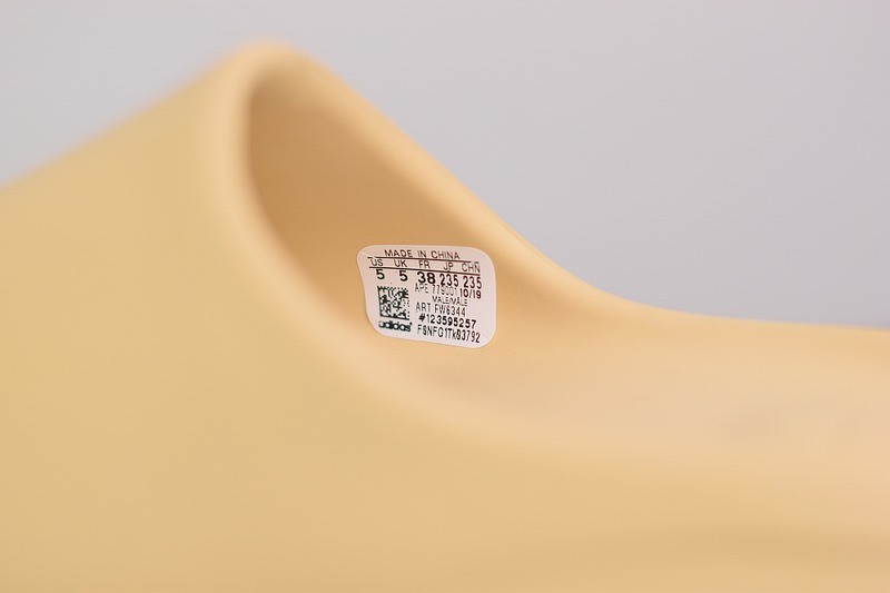 Yeezy Slide Desert Sand Yeezy Slide Desert Sand