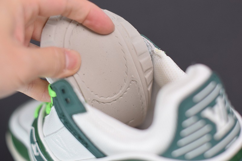 Louis Vuitton LV Trainer Sneaker Low White Green Louis Vuitton LV Trainer Sneaker Low White Green