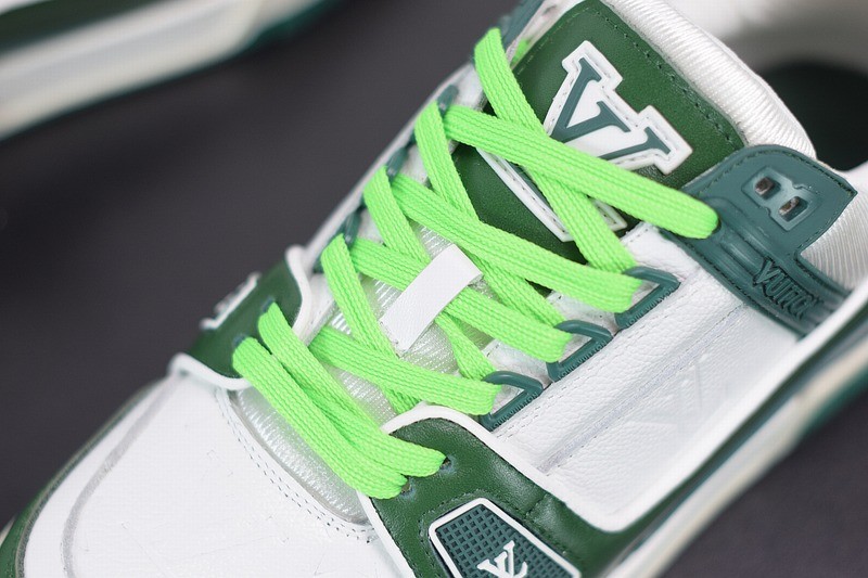 Louis Vuitton LV Trainer Sneaker Low White Green Louis Vuitton LV Trainer Sneaker Low White Green