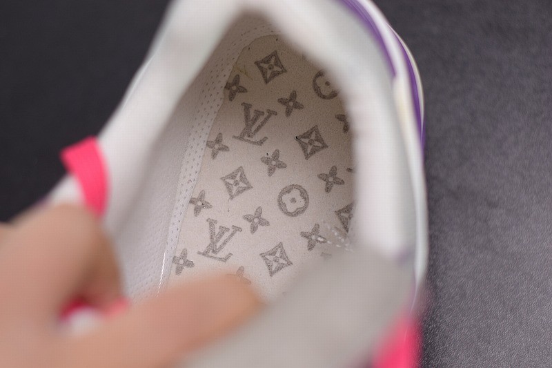 Louis Vuitton LV Trainer Sneaker Low White Purple Louis Vuitton LV Trainer Sneaker Low White Purple