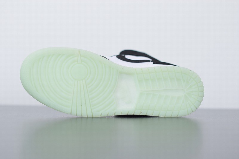 Jordan 1 Mid White Black Teal Tint Jordan 1 Mid White Black Teal Tint
