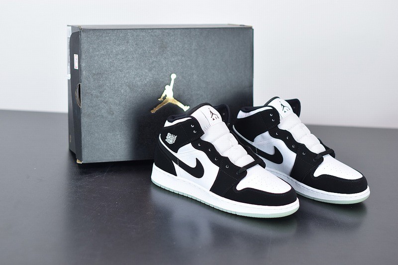 Jordan 1 Mid White Black Teal Tint Jordan 1 Mid White Black Teal Tint