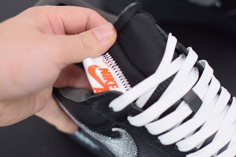 Nike Air Force 1 '07 Virgil x MoMA(With Stocks) Nike Air Force 1 '07 Virgil x MoMA(With Stocks)