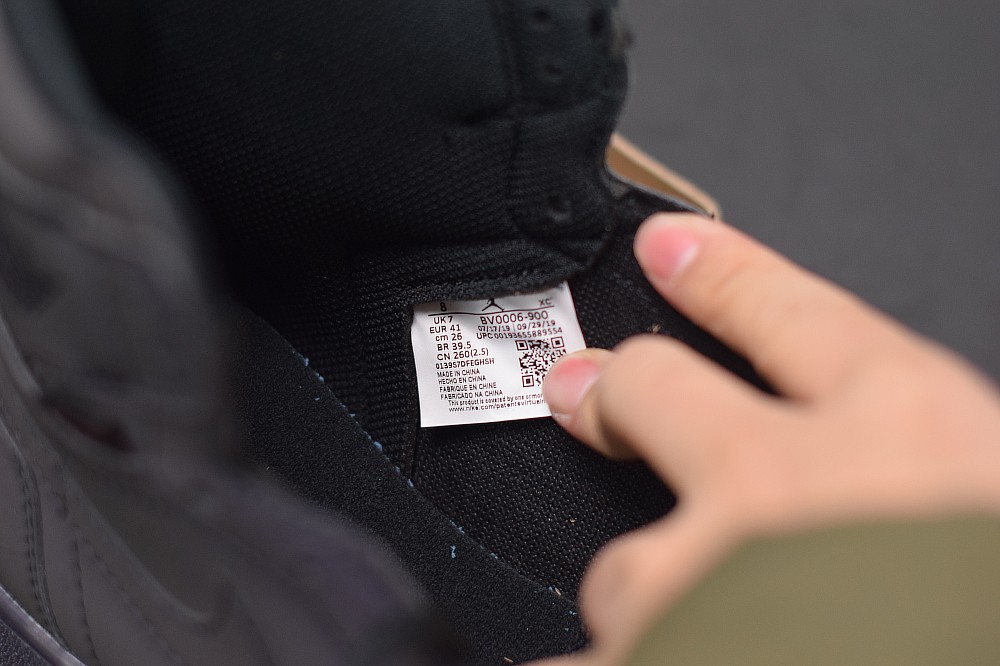 Jordan 1 Retro High Zoom Fearless Jordan 1 Retro High Zoom Fearless