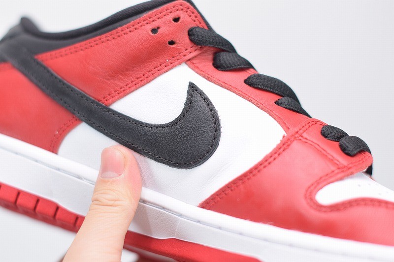 Nike SB Dunk Low J-Pack Chicago Nike SB Dunk Low J-Pack Chicago