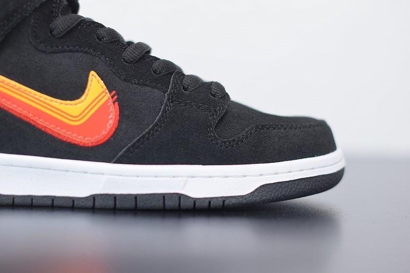 Nike SB Dunk High Truck It Nike SB Dunk High Truck It