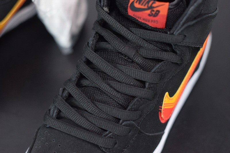 Nike SB Dunk High Truck It Nike SB Dunk High Truck It