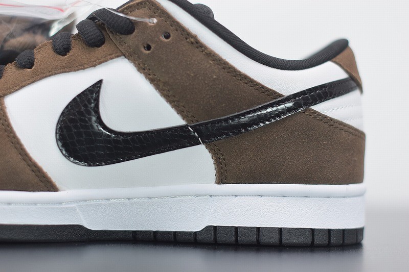 Nike SB Dunk Low White Black Trail End Brown Nike SB Dunk Low White Black Trail End Brown