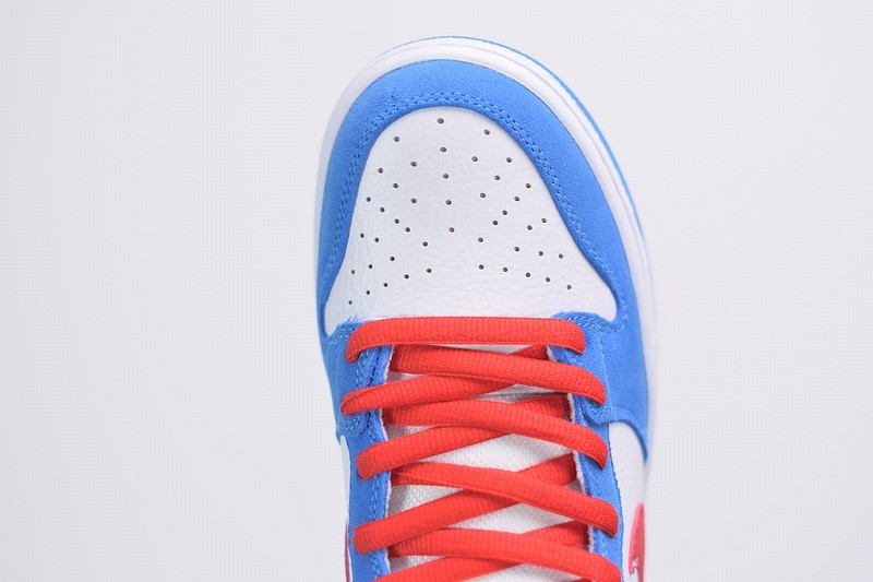 Nike SB Dunk High 'Doraemon' Nike SB Dunk High 'Doraemon'