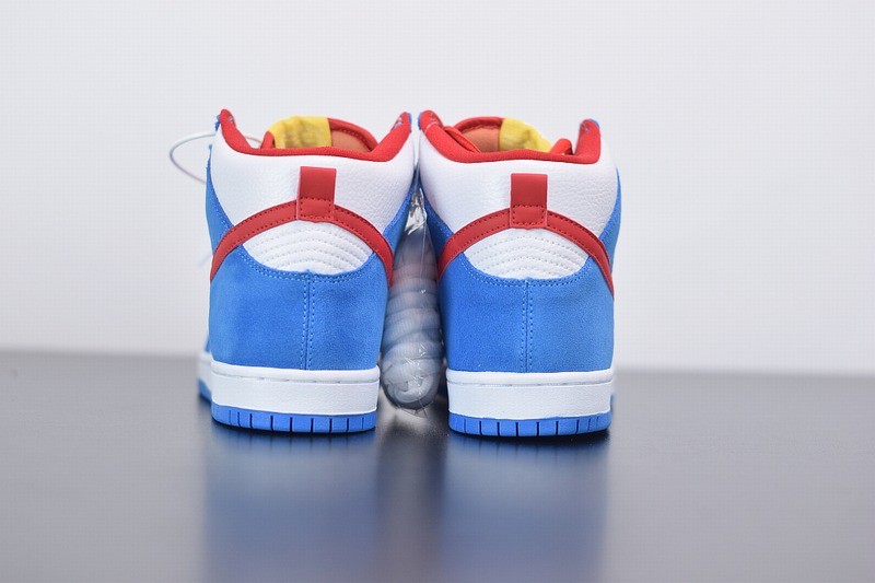 Nike SB Dunk High 'Doraemon' Nike SB Dunk High 'Doraemon'
