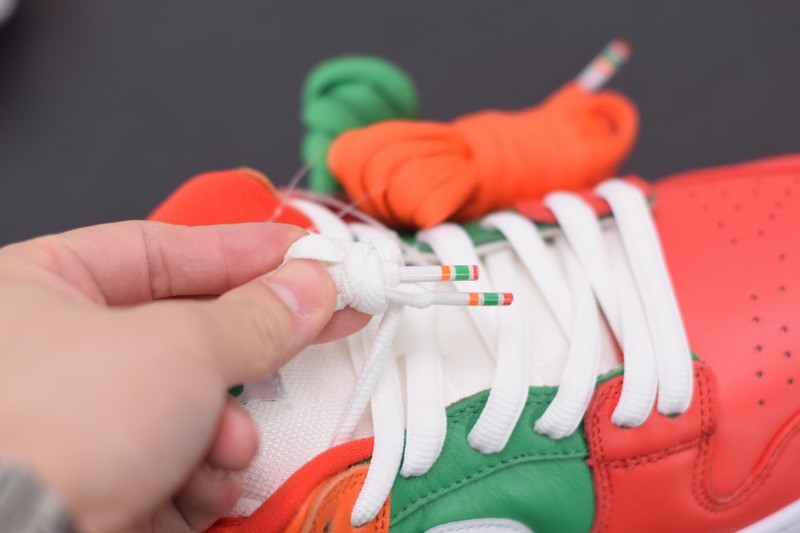Nike SB Dunk Low X 7-Eleven Nike SB Dunk Low X 7-Eleven