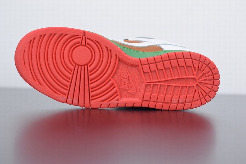 Nike SB Dunk Low Heineken Nike SB Dunk Low Heineken