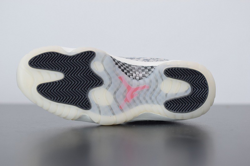 Jodan 11 Retro Low Snake Light Bone Jodan 11 Retro Low Snake Light Bone