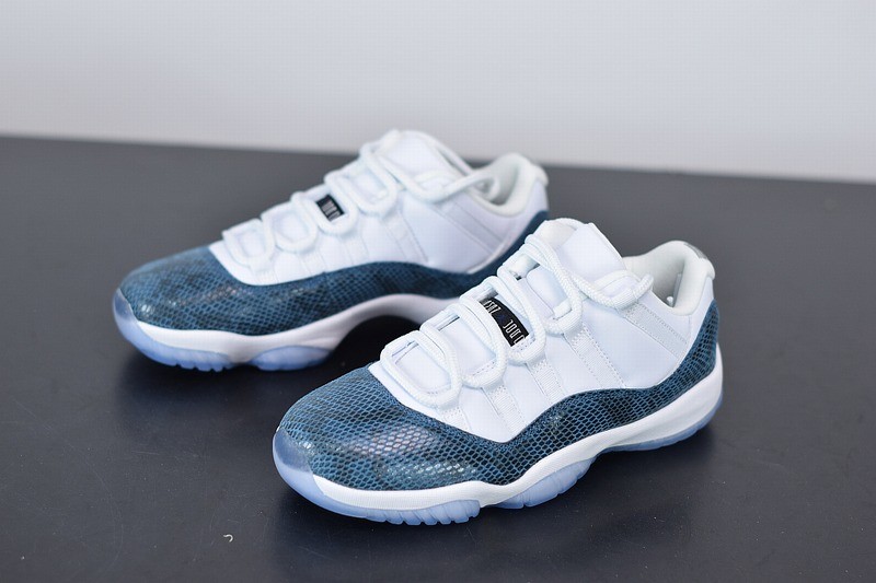 Jodan 11 Retro Low Snake Navy Jodan 11 Retro Low Snake Navy