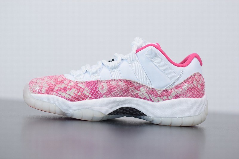 Jodan 11 Retro Low Pink Snakeskin Jodan 11 Retro Low Pink Snakeskin