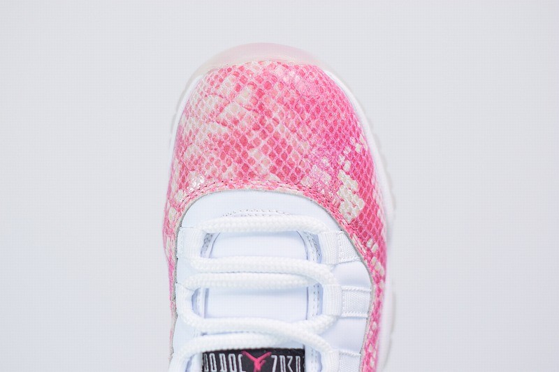 Jodan 11 Retro Low Pink Snakeskin Jodan 11 Retro Low Pink Snakeskin