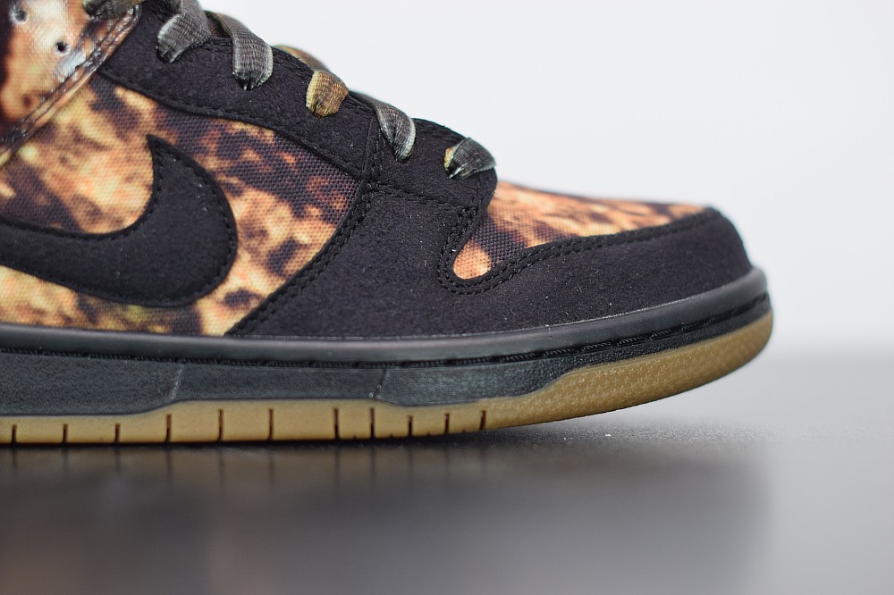 Nike SB Dunk Low Premium Pushead 2 Nike SB Dunk Low Premium Pushead 2