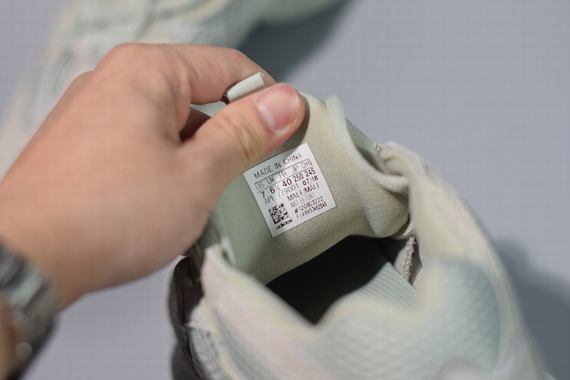 Adidas Yeezy 500 Salt Adidas Yeezy 500 Salt