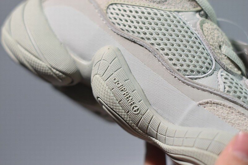Adidas Yeezy 500 Salt Adidas Yeezy 500 Salt