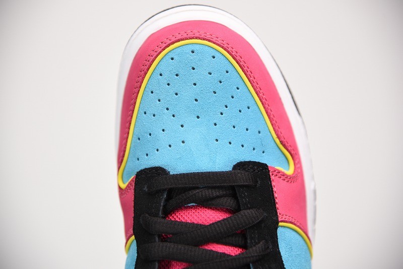 Nike Dunk SB Low Ms.Pacman Nike Dunk SB Low Ms.Pacman