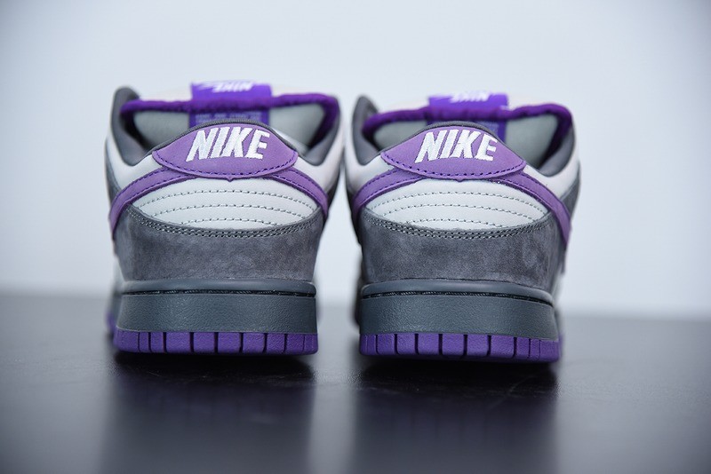 Nike Dunk SB Low Purple Pigeon Nike Dunk SB Low Purple Pigeon