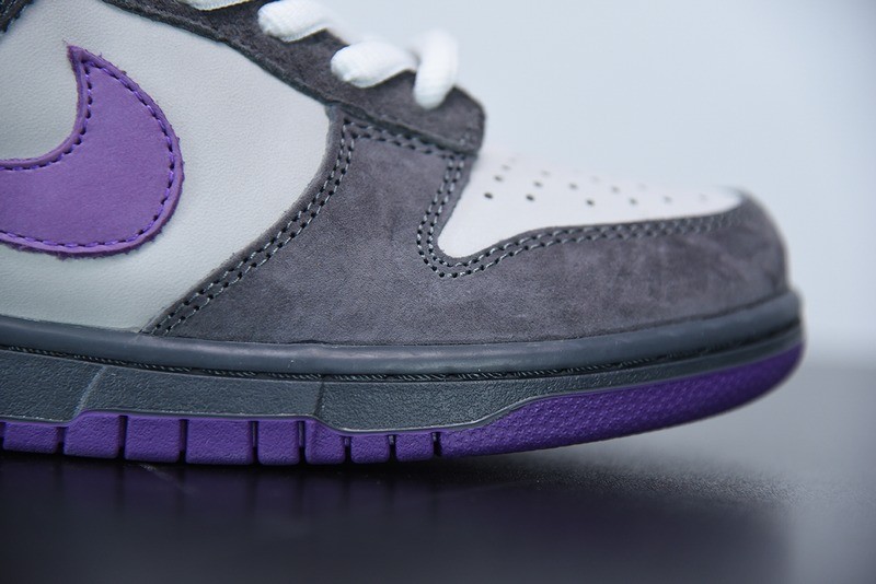 Nike Dunk SB Low Purple Pigeon Nike Dunk SB Low Purple Pigeon
